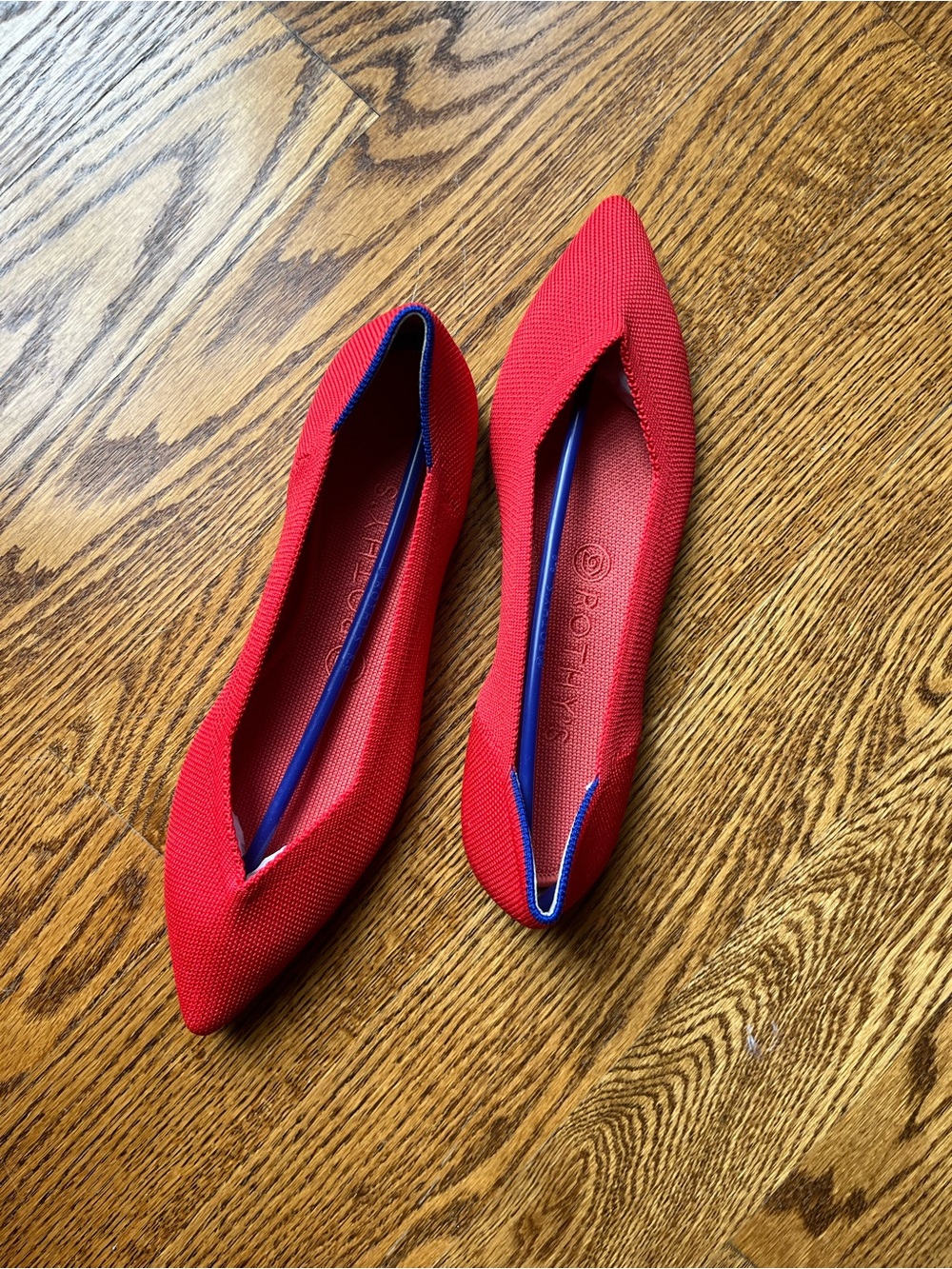 NWOT! Red Pointed Toe Women’s Flats - Rothy's
